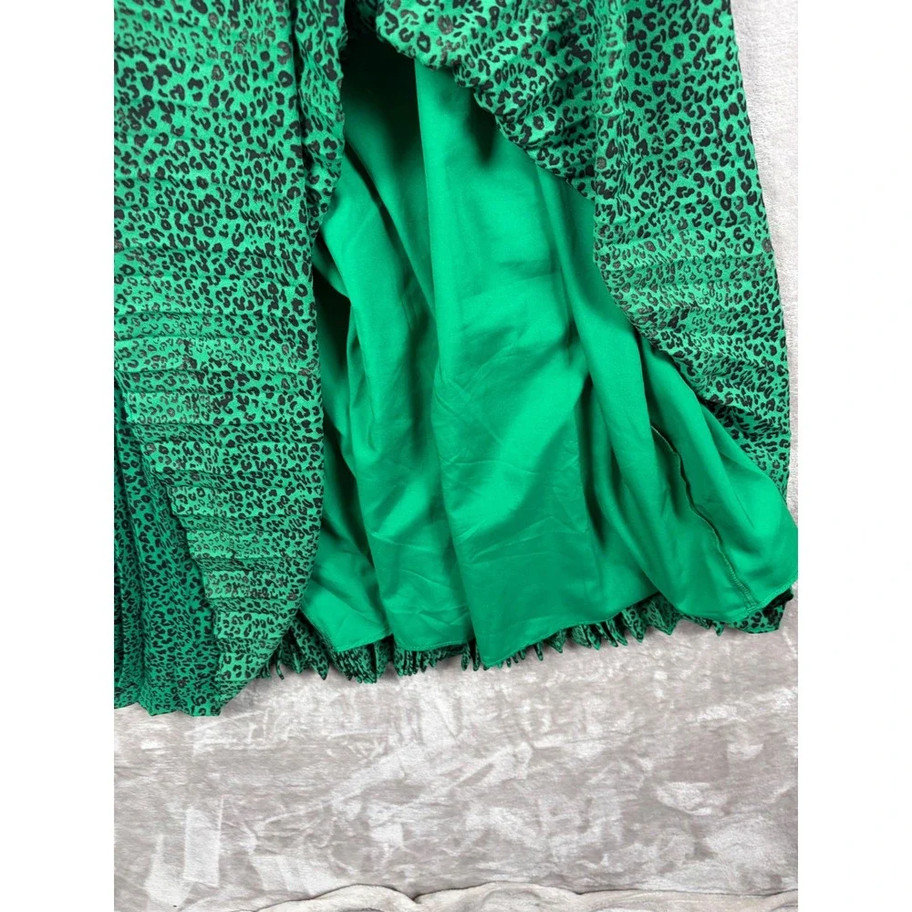 Nanette Lepore Green Leopard Print Pleated Mock Neck Smocked Midi Dress Size 12 - Picture 13 of 14
